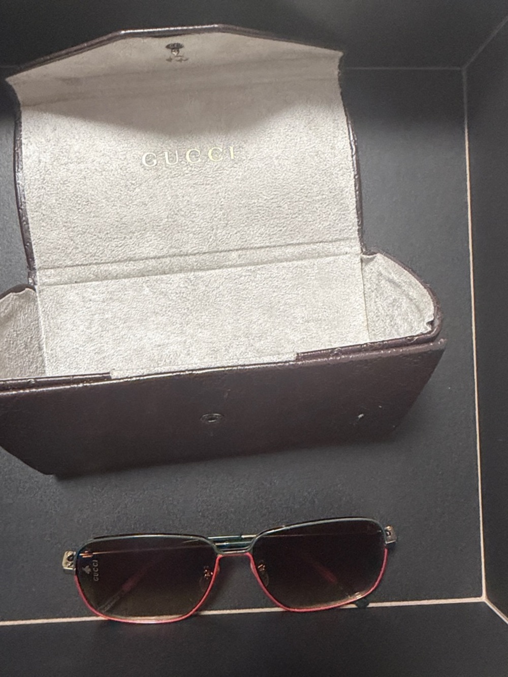 Gucci Sunglasses Brown Lenses with Red-Trim Frame